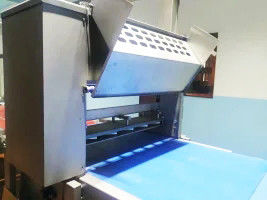 comprar G1000 Línea de croissant de alta capacidad con pantalla táctil para producción industrial Fabricación en línea
